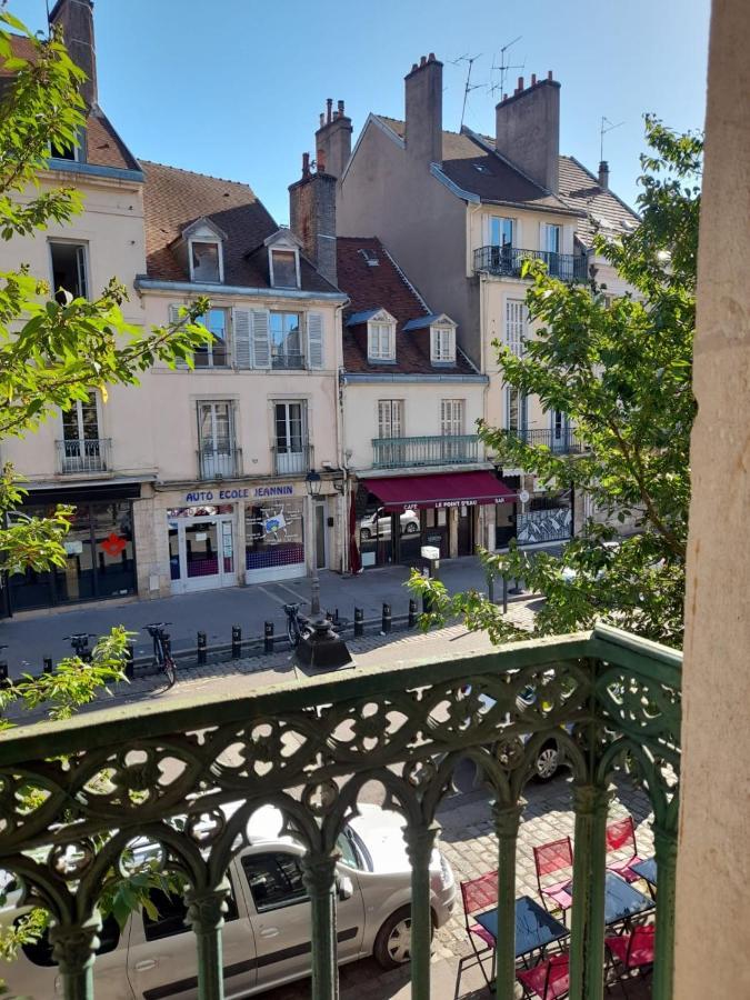 Emplacement Ideal : Studio Au Coeur De Dijon Disponible En Location Apartment Exterior photo